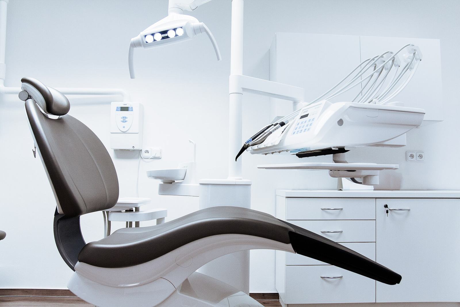 Clean, bright dental treatment chair in a modern clinic