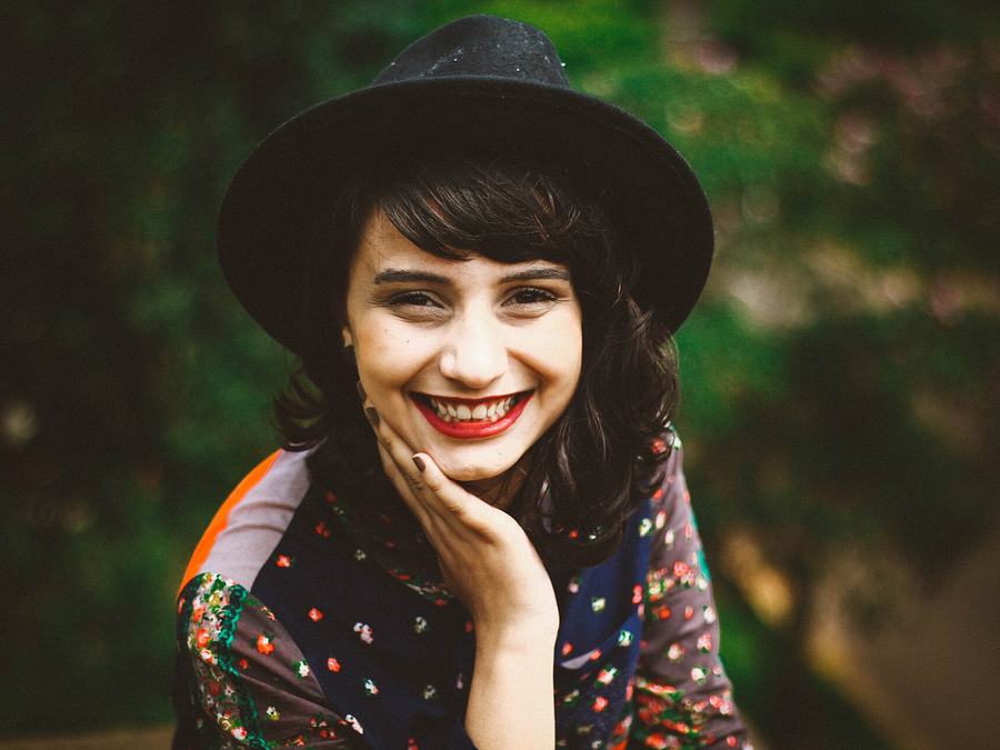 Smiling woman with healthy teeth